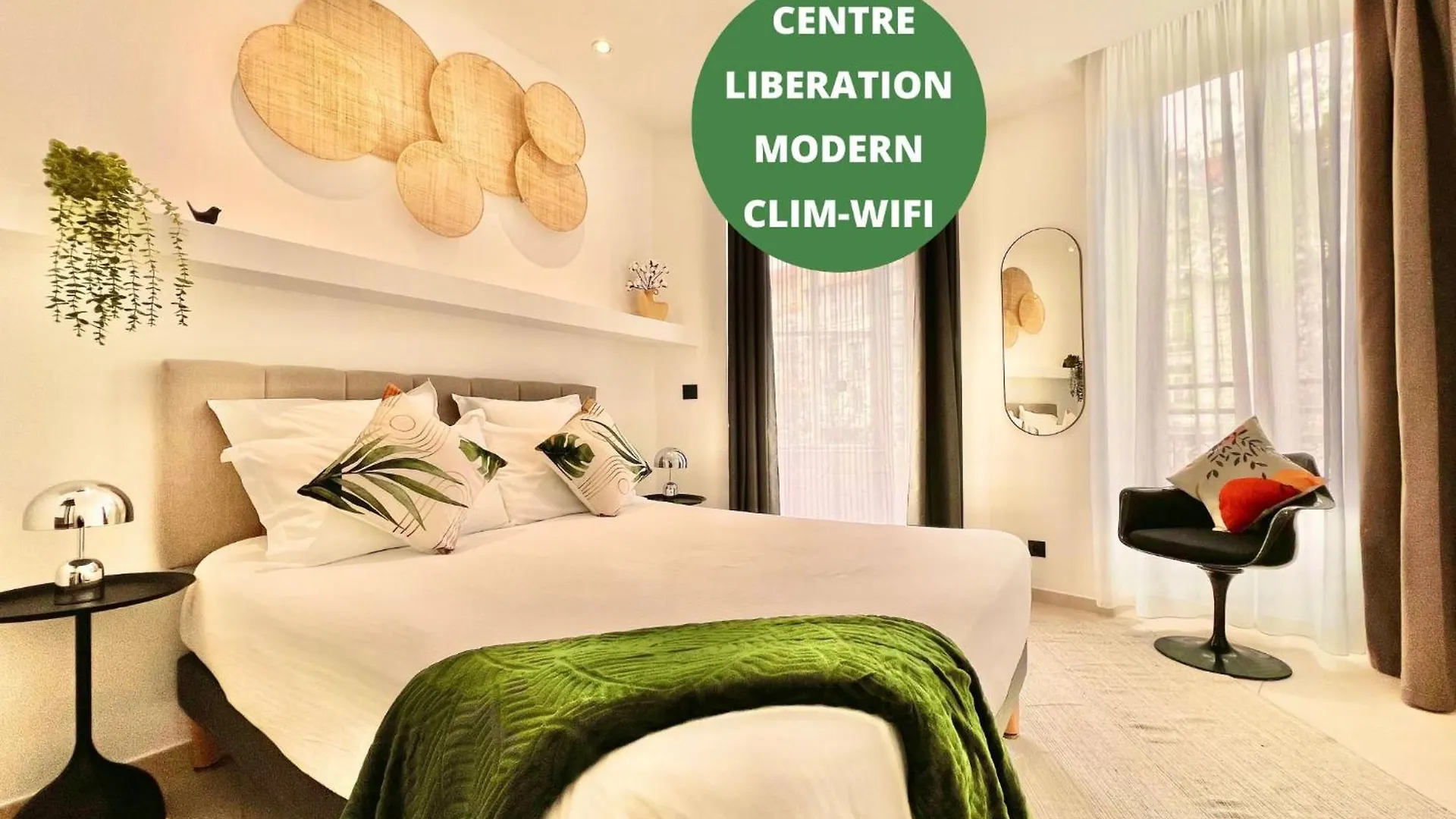 Liberation Center - Private Balcony - 24&7 Reception - Luggage Storage Aparthotel Nice